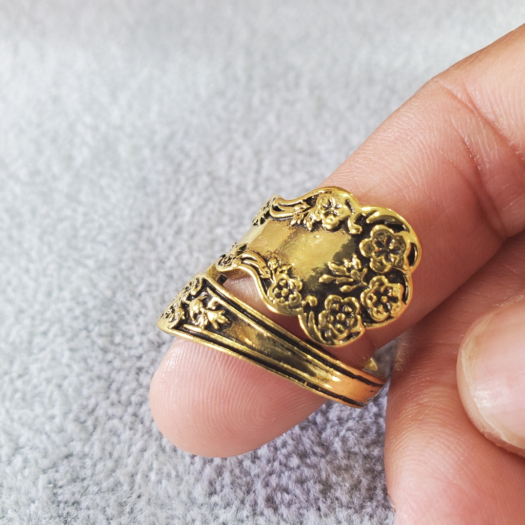 Last Oneengraved Gold Spoon Ring